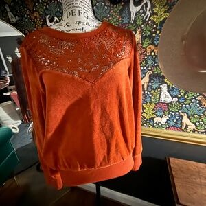 Velvet and crochet blouse